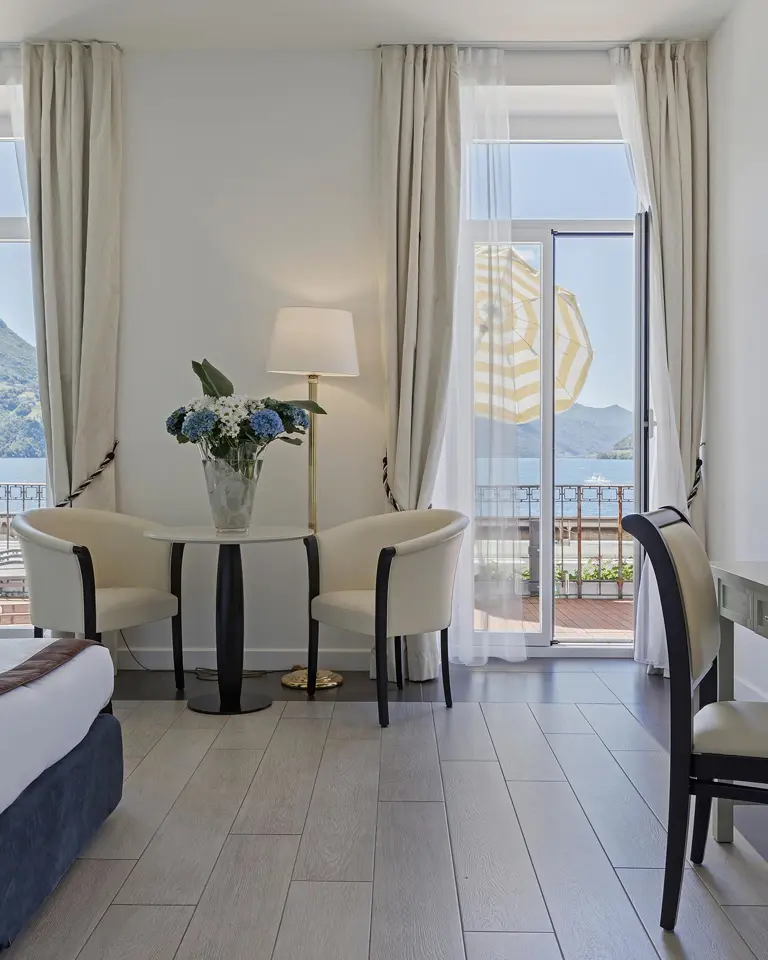 VISTA LAGO CON GRANDE BALCONE 1